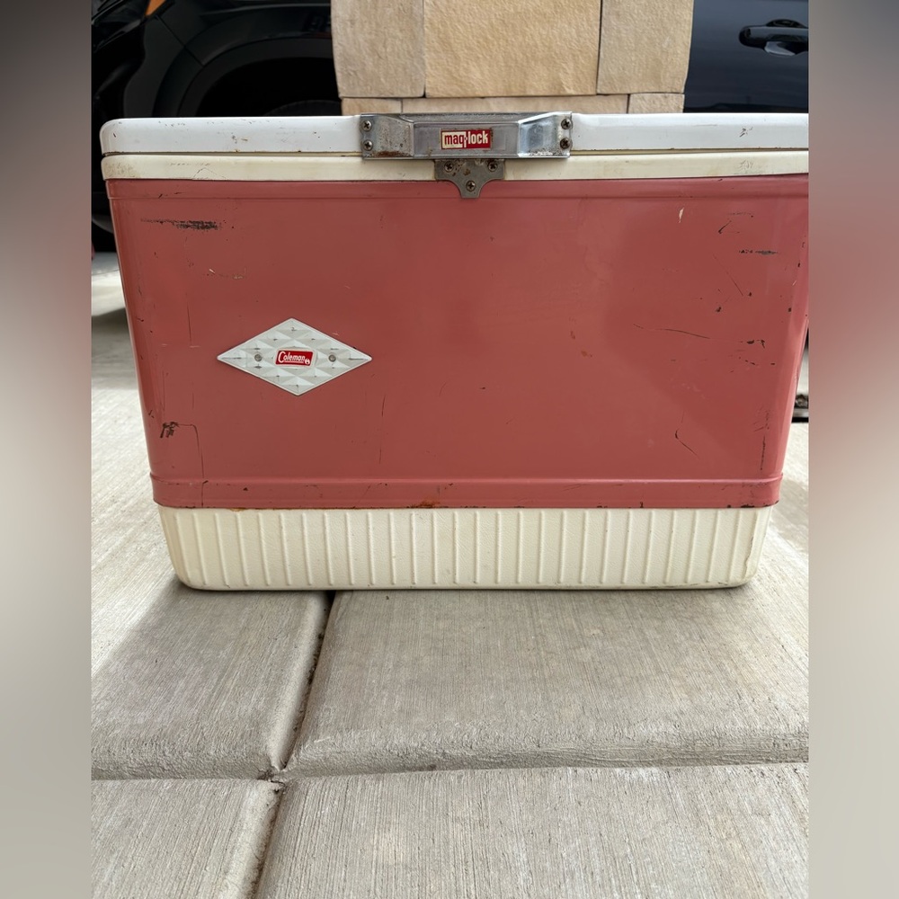 Rare: Vintage Coleman Cooler